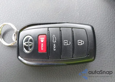 2025 Toyota Camry Se z USA, uszkodzony, nr VIN 4T1DAACK2SU132346